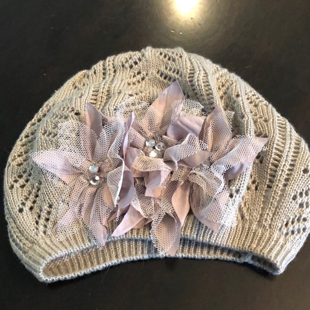 $5 winter hat